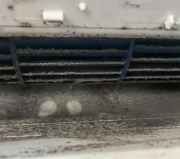 翼城空调吹的风有股烧焦味是怎么回事